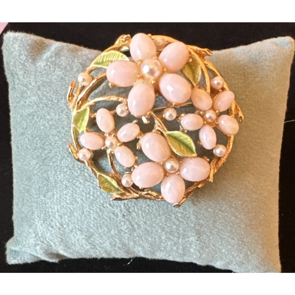 Vtg ART brooch‎ faux pearl pink flower green enamel Arthur Pepper 1960s EUC